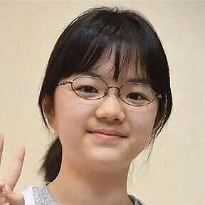 仲邑堇